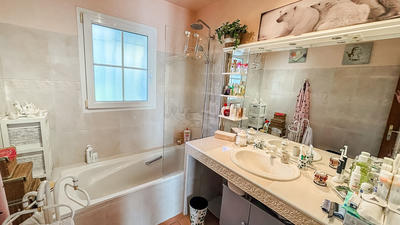 Maison - 117 m² - 5 pièces