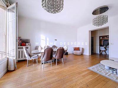 Appartement - 137 m² - 4 pièces