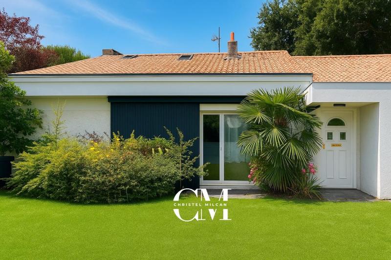 Maison - 196 m² - 7 pièces