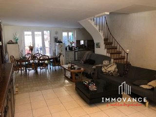 Maison - 200 m² - 10 pièces