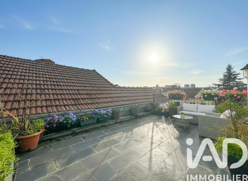 Duplex - 77 m² - 4 pièces