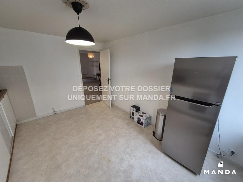 Chambre - 13 m² - 4 pièces