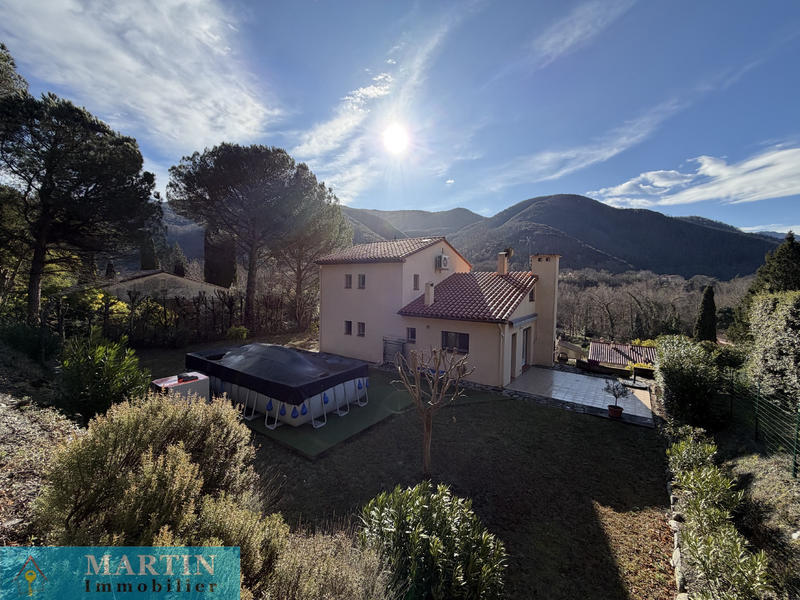 Maison - 140 m² - 5 pièces