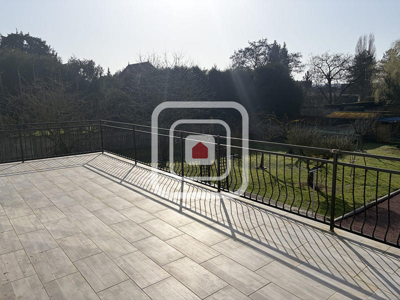 Maison - 141 m² - 6 pièces