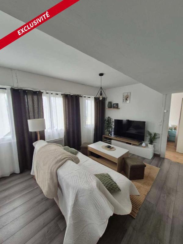 Maison - 180 m² - 7 pièces