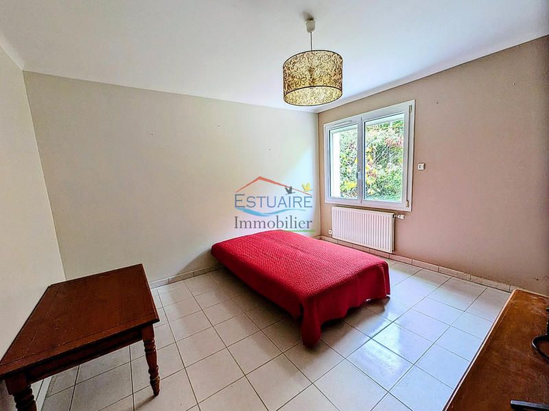 Maison traditionnelle - 178 m² - 8 pièces