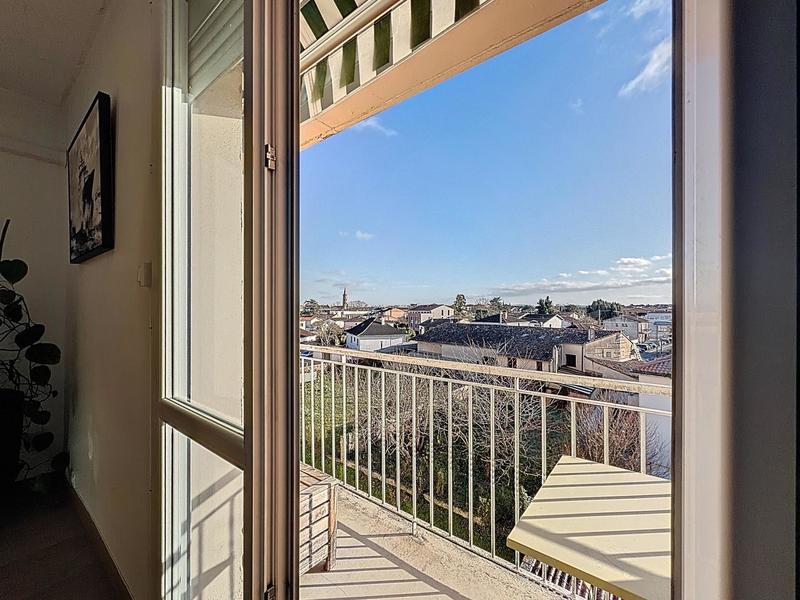 Appartement - 83 m² - 4 pièces