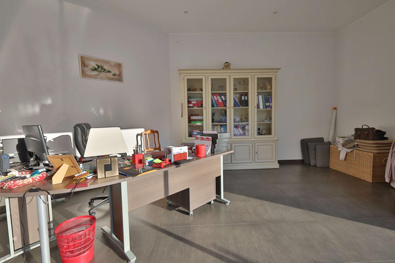 Maison - 283 m² - 6 pièces