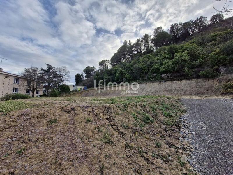 Terrain - 1 078 m²