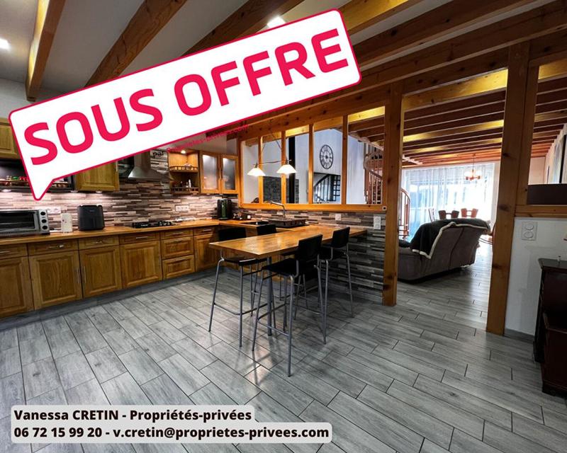 Maison - 168 m² - 3 pièces