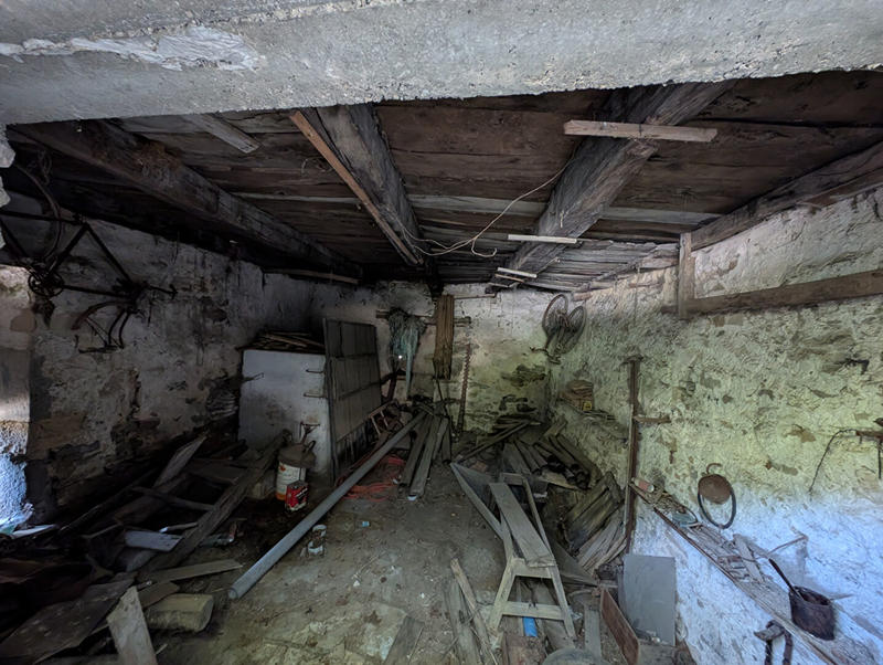 Maison - 100 m² - 2 pièces