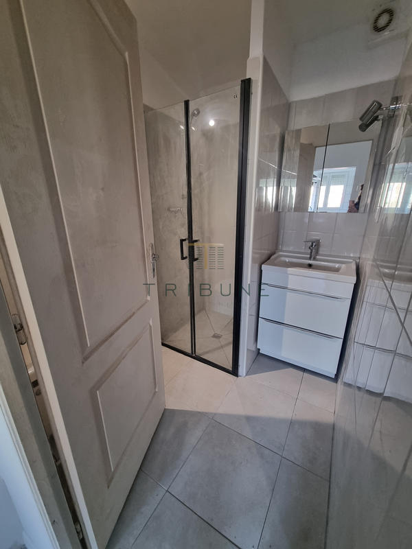 Immeuble - 190 m² - 6 pièces