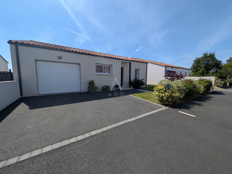 Maison - 93 m² - 6 pièces