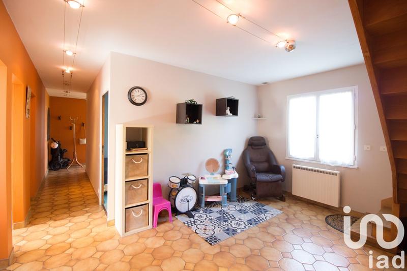 Maison - 162 m² - 8 pièces