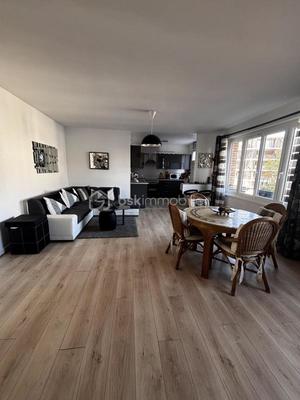 Appartement - 92 m² - 4 pièces