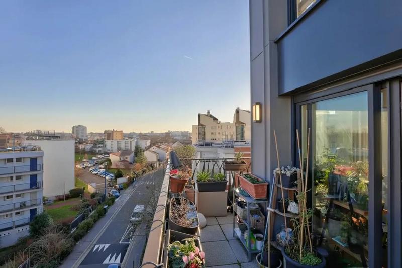 Appartement - 72 m² - 4 pièces