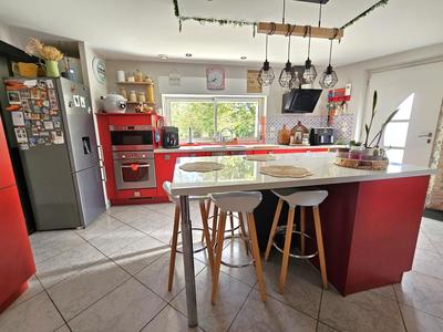 Maison - 131 m² - 4 pièces