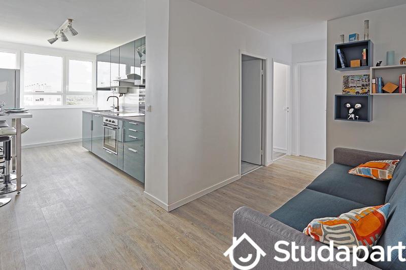 Chambre - 10 m² - 1 pièce