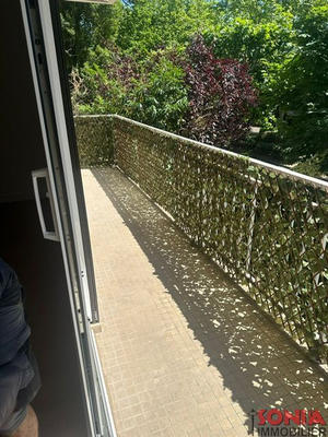 Appartement - 99 m² - 4 pièces