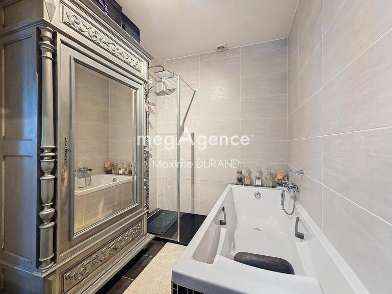 Maison - 170 m² - 7 pièces