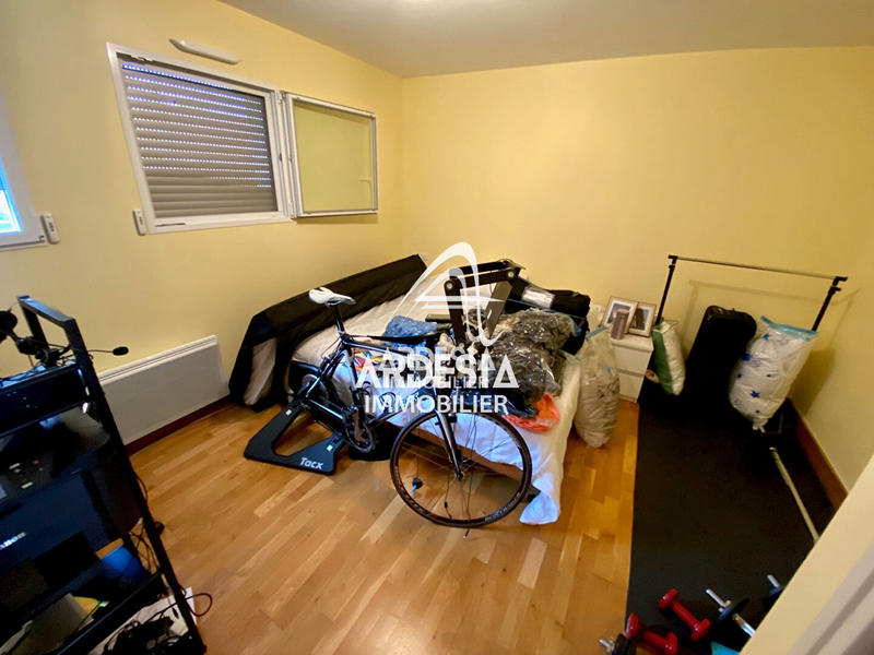 Maison - 189 m² - 6 pièces