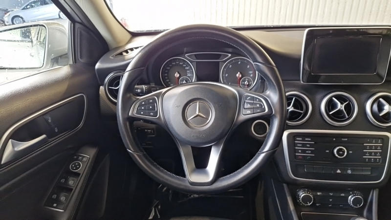 Mercedes Classe a 180 d Intuition
