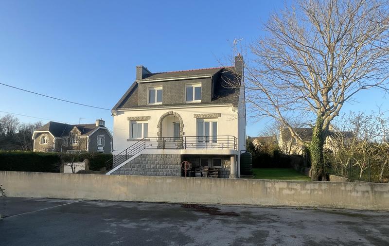 Maison traditionnelle - 127 m² - 6 pièces