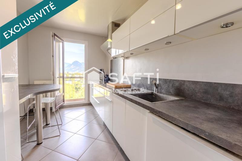 Appartement - 101 m² - 4 pièces