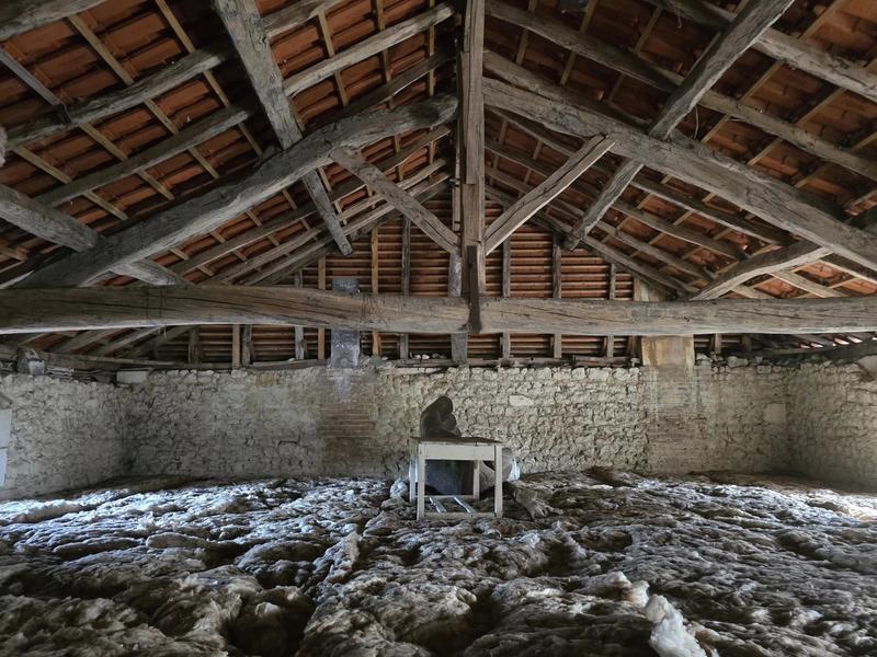 Maison traditionnelle - 170 m² - 6 pièces