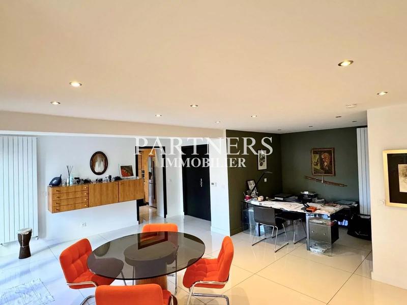 Bastide - 357 m² - 11 pièces