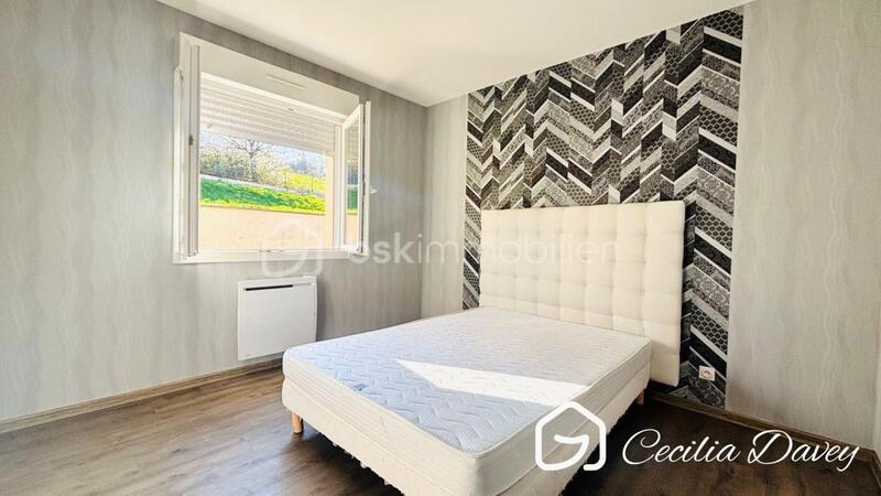 Maison de village - 120 m² - 6 pièces