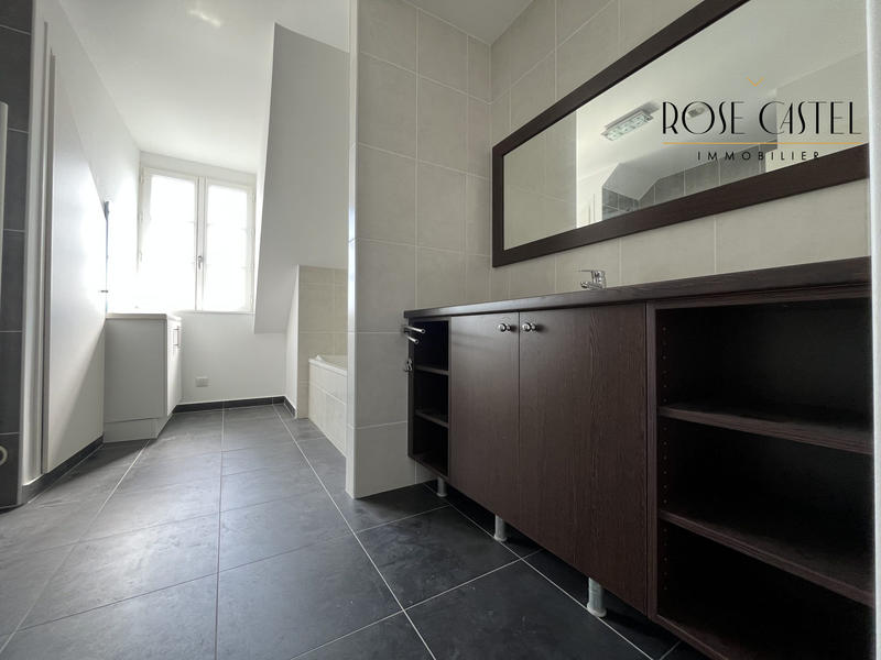 Appartement - 108 m² - 4 pièces