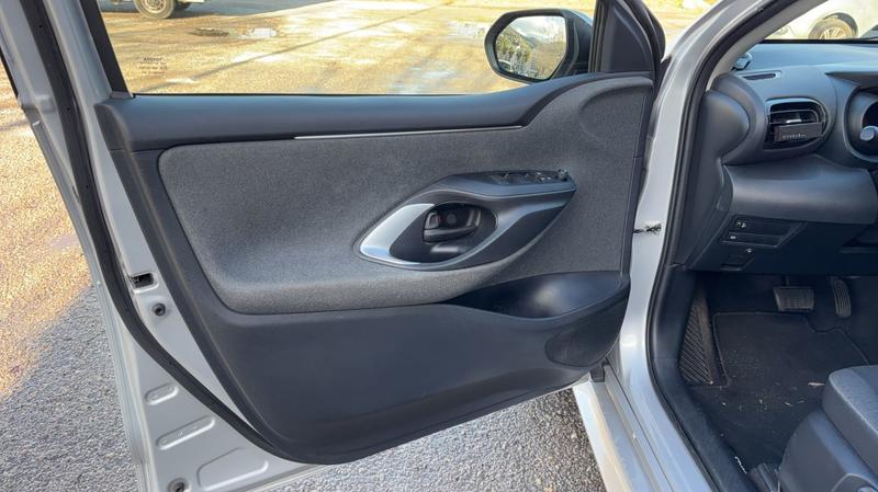 Toyota Yaris 1.5 Vvti 116 Hybrid E-Cvt Design - Automatique Entretien constructeur