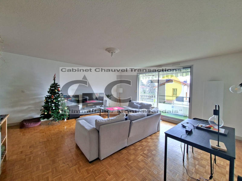 Appartement - 77 m² - 4 pièces