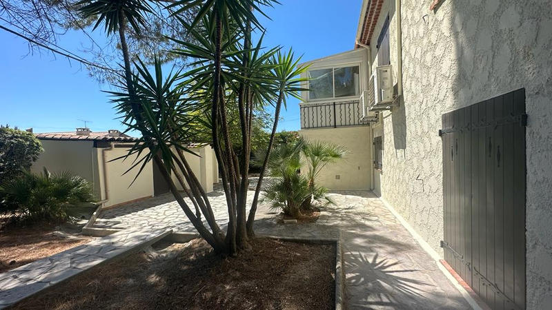 Villa - 264 m² - 7 pièces