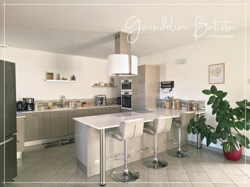 Maison - 175 m² - 7 pièces