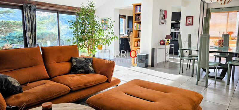 Villa - 135 m² - 6 pièces