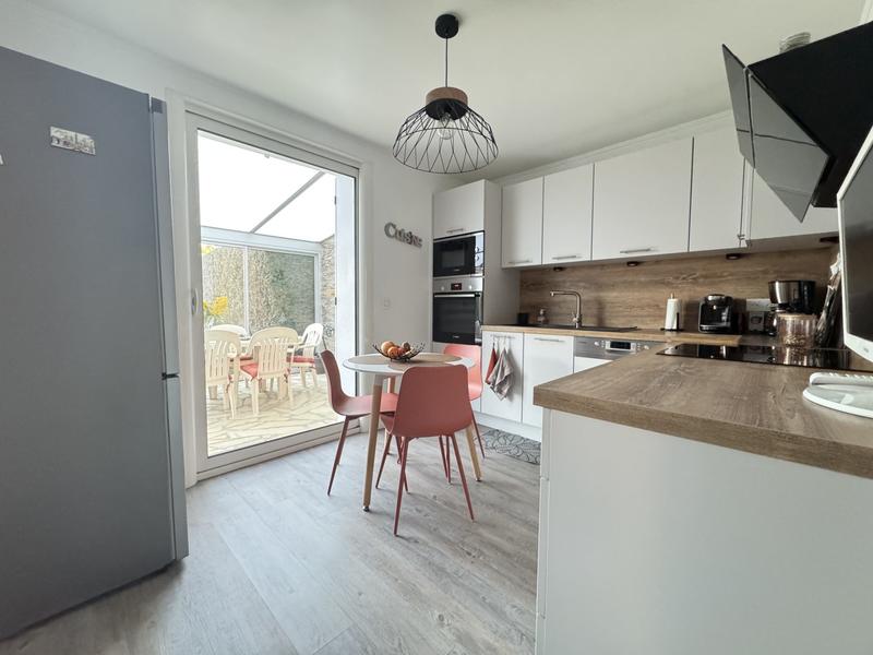 Maison - 110 m² - 5 pièces