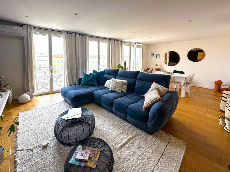 Appartement - 96 m² - 4 pièces