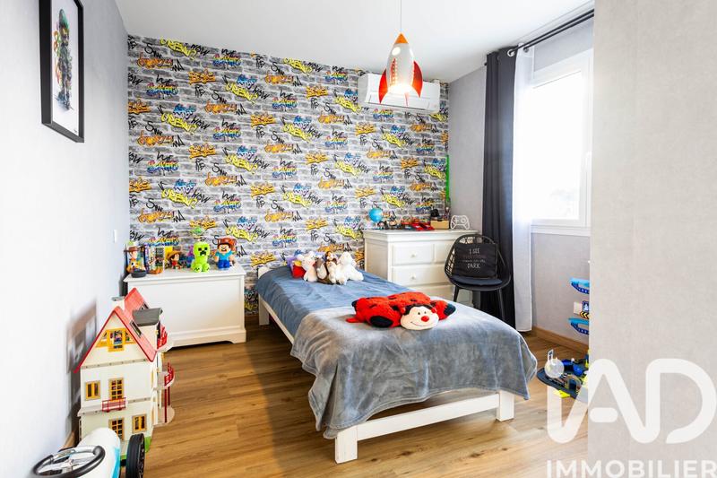 Maison - 110 m² - 6 pièces