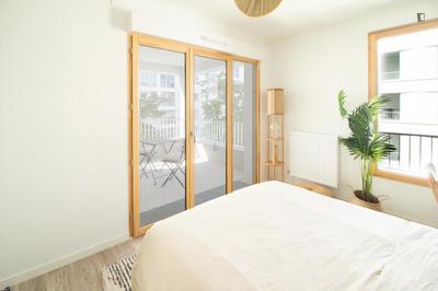 Chambre - 12 m² - 5 pièces