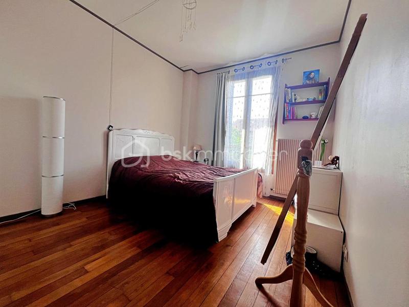 Maison - 93 m² - 4 pièces