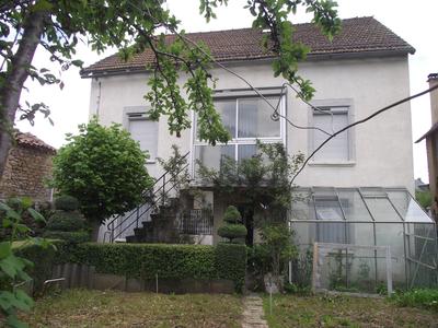 Maison - 64 m² - 5 pièces