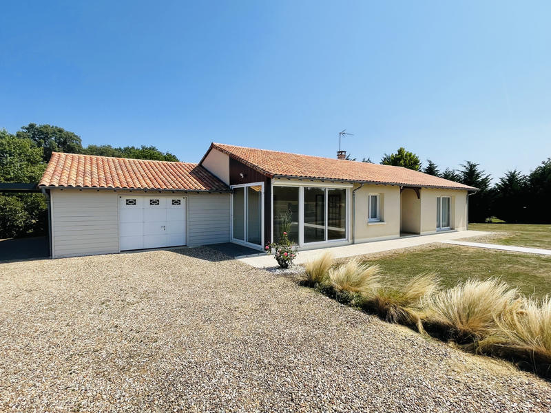 Maison - 106 m² - 4 pièces