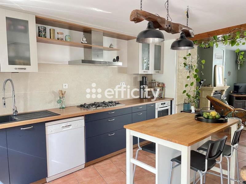 Maison de bourg - 136 m² - 6 pièces