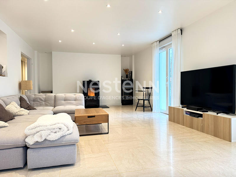 Maison - 167 m² - 7 pièces