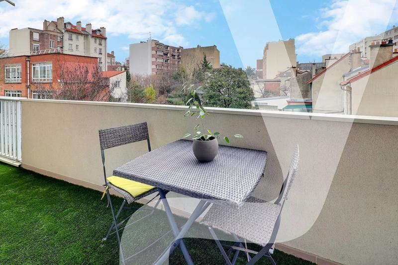 Appartement - 80 m² - 4 pièces