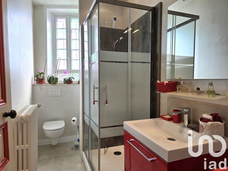 Maison de ville - 231 m² - 9 pièces