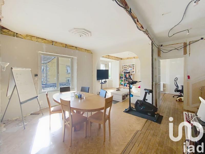 Maison - 153 m² - 7 pièces