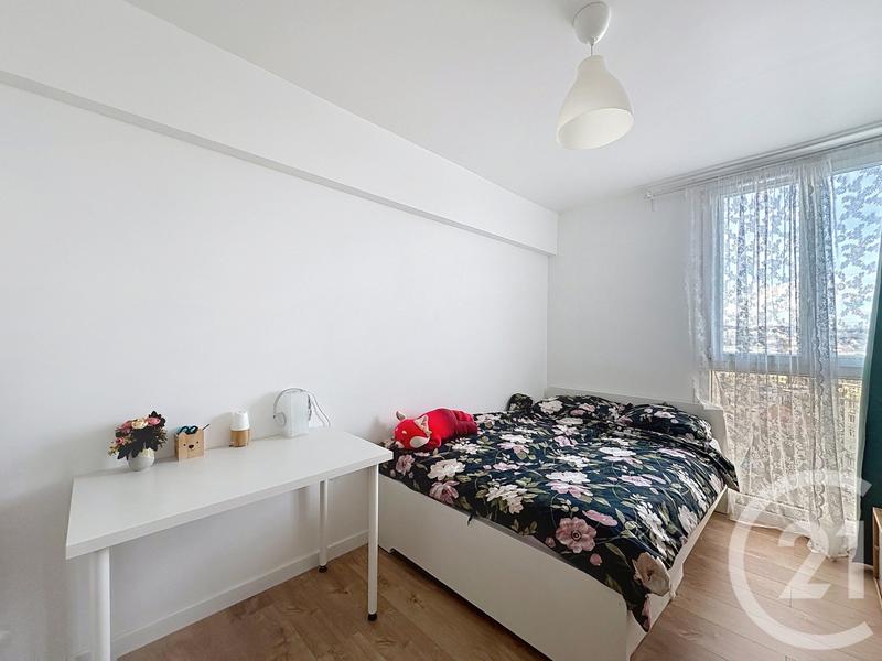 Appartement - 66 m² - 4 pièces